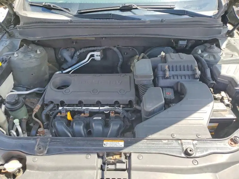 2010 HYUNDAI SANTA FE GLS  