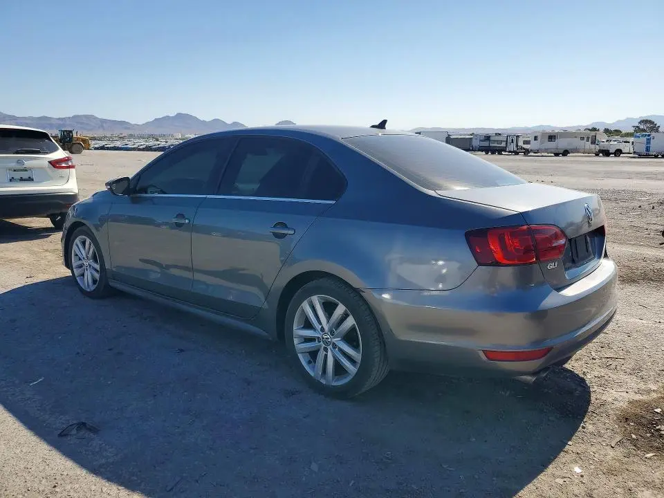 2012 VOLKSWAGEN JETTA GLI  