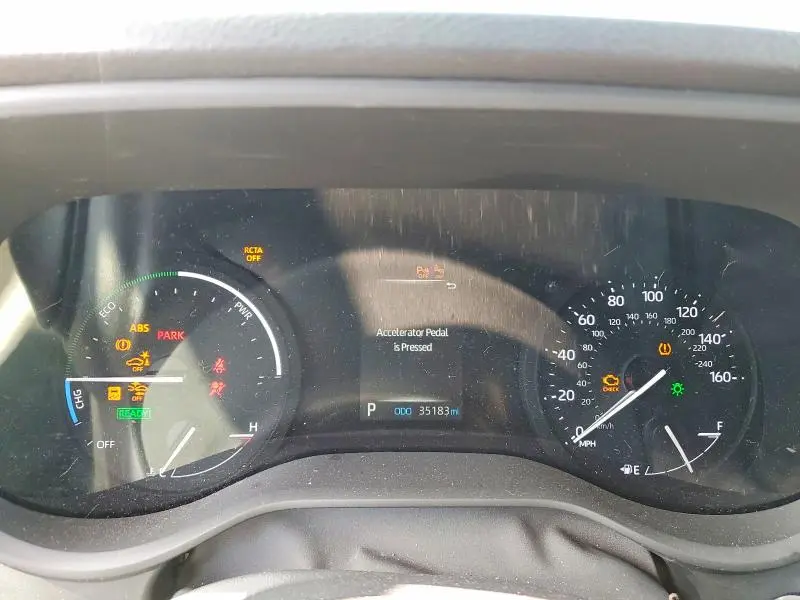 2023 TOYOTA SIENNA XSE  