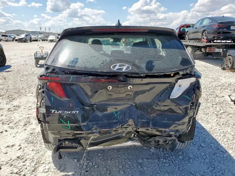 2024 HYUNDAI TUCSON SE  