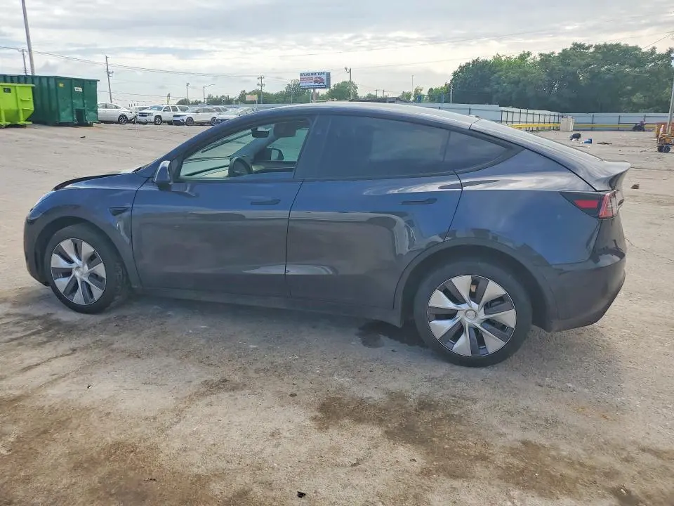 2024 TESLA MODEL Y   