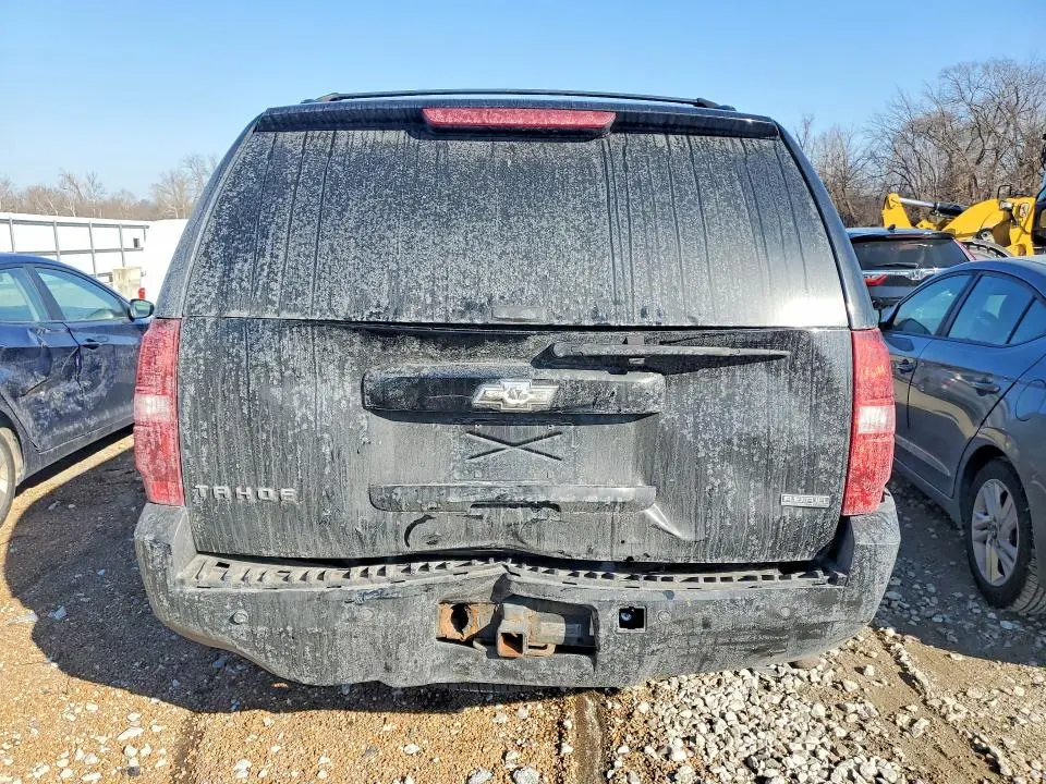 2011 CHEVROLET TAHOE K1500 LT  