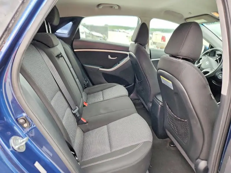 2016 HYUNDAI ELANTRA GT BASE  