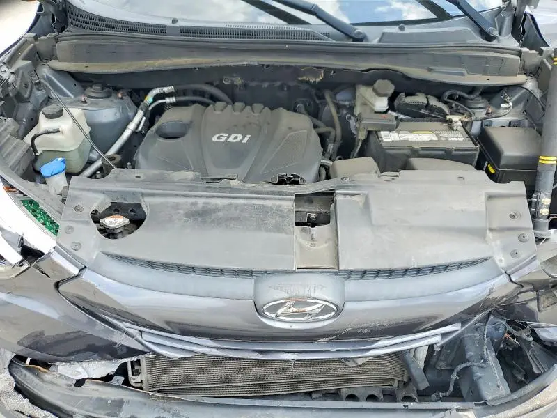 2015 HYUNDAI TUCSON SE  