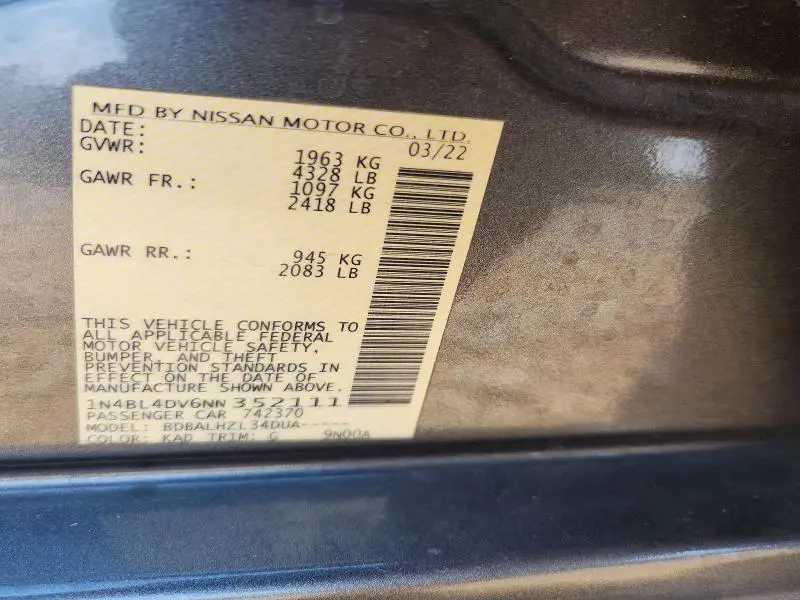 2022 NISSAN ALTIMA SV  