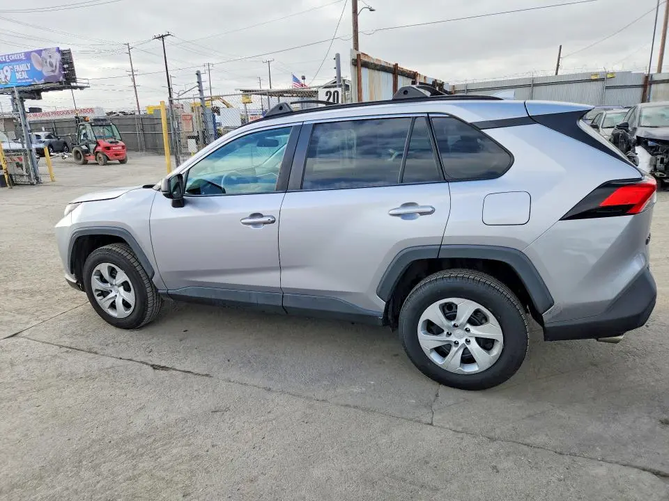 2021 TOYOTA RAV4 LE  