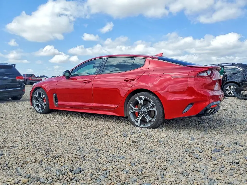 2019 KIA STINGER GT2  