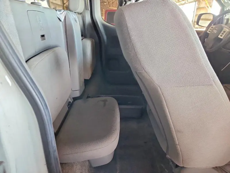 2017 NISSAN FRONTIER S  