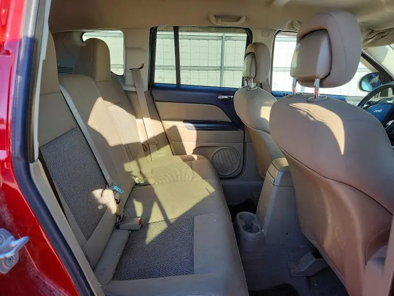 2010 JEEP COMPASS SPORT  