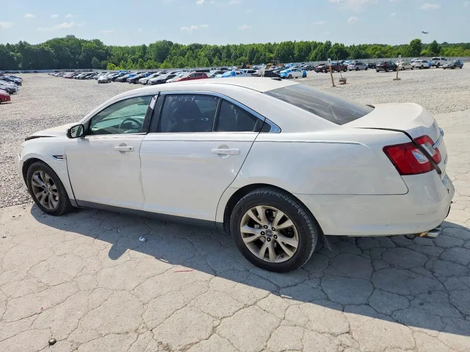 2010 FORD TAURUS SEL  
