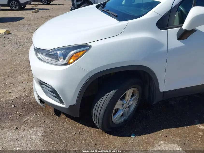 2021 CHEVROLET TRAX AWD LT