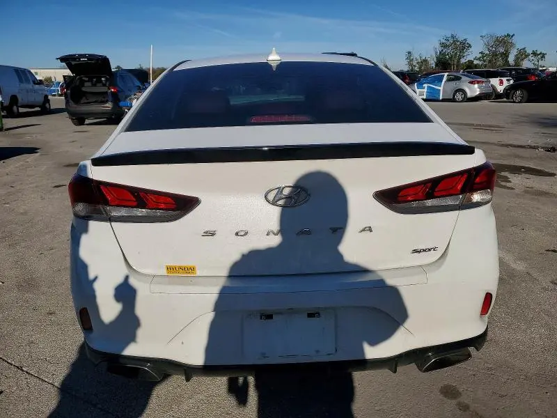 2018 HYUNDAI SONATA SPORT  