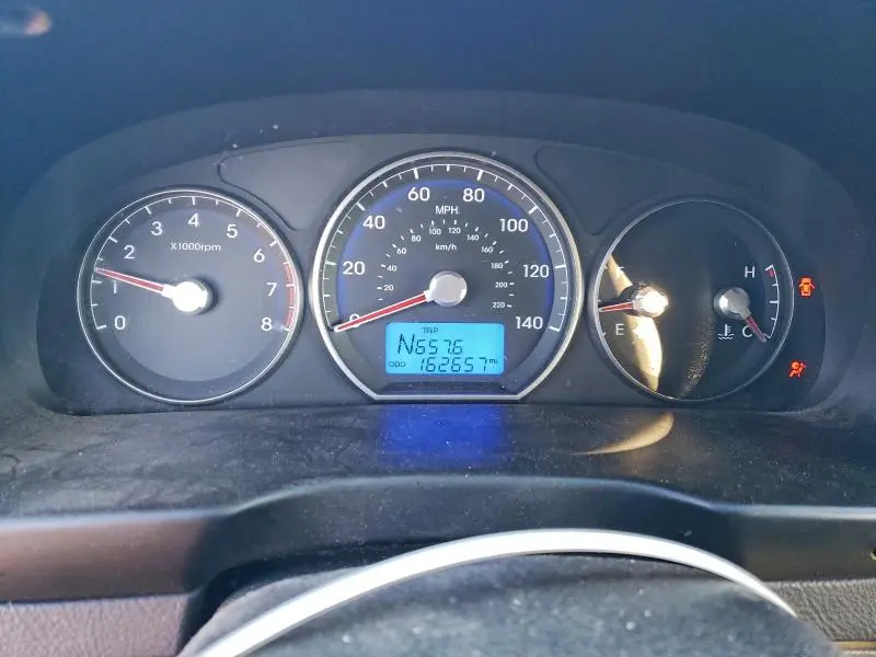 2010 HYUNDAI SANTA FE GLS  