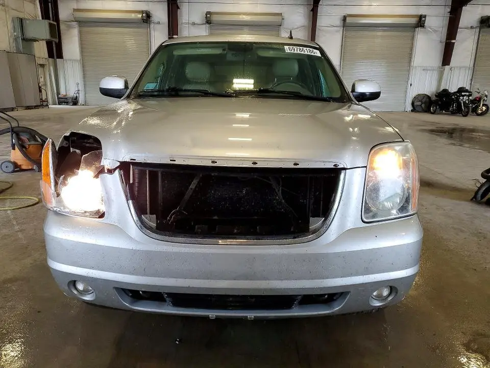 2012 GMC YUKON XL K1500 SLT  