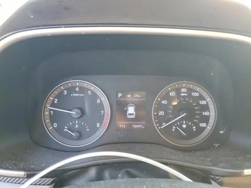 2019 HYUNDAI TUCSON SE  