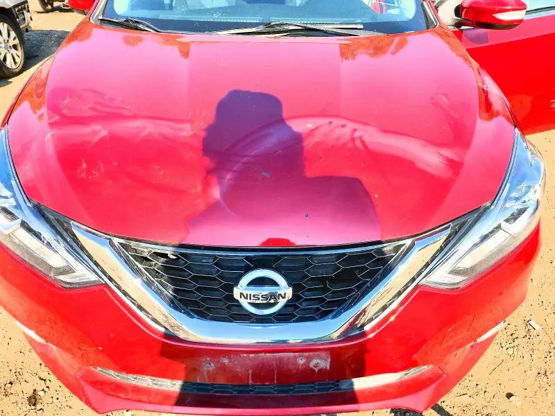 2019 NISSAN SENTRA SR  