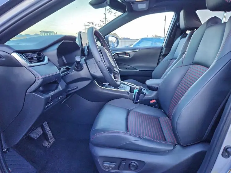 2024 TOYOTA RAV4 PRIME XSE  