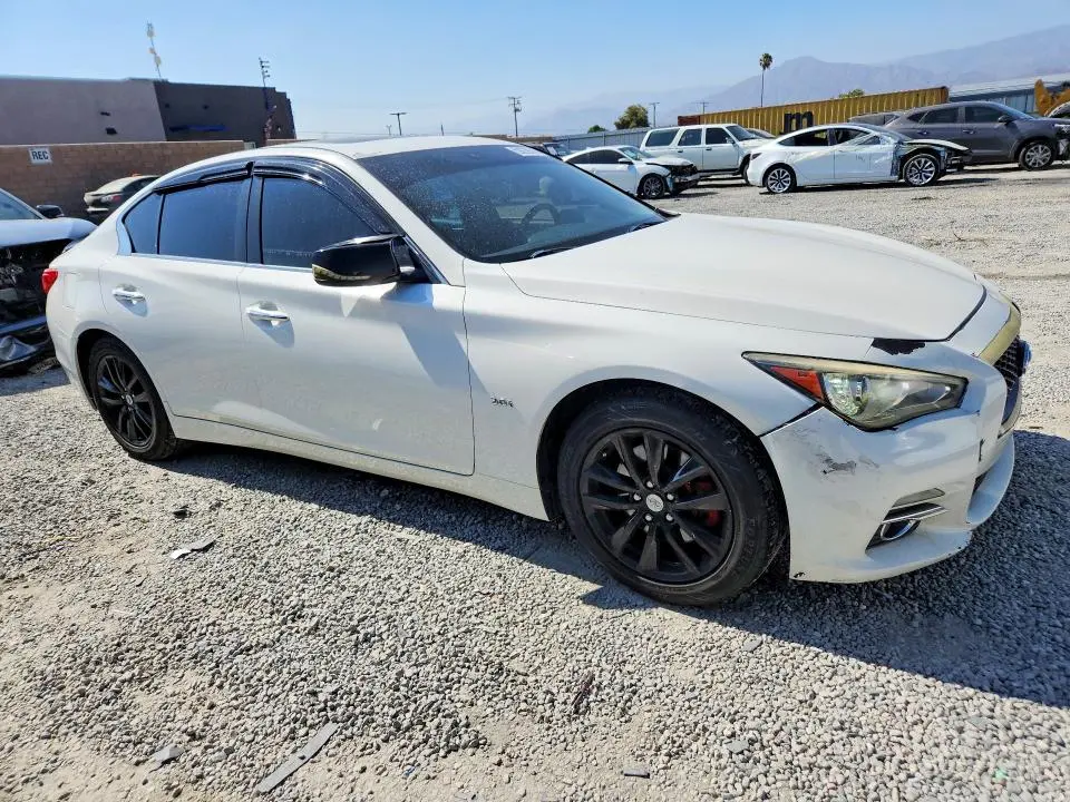 2017 INFINITI Q50 3.0T PREMIUM  