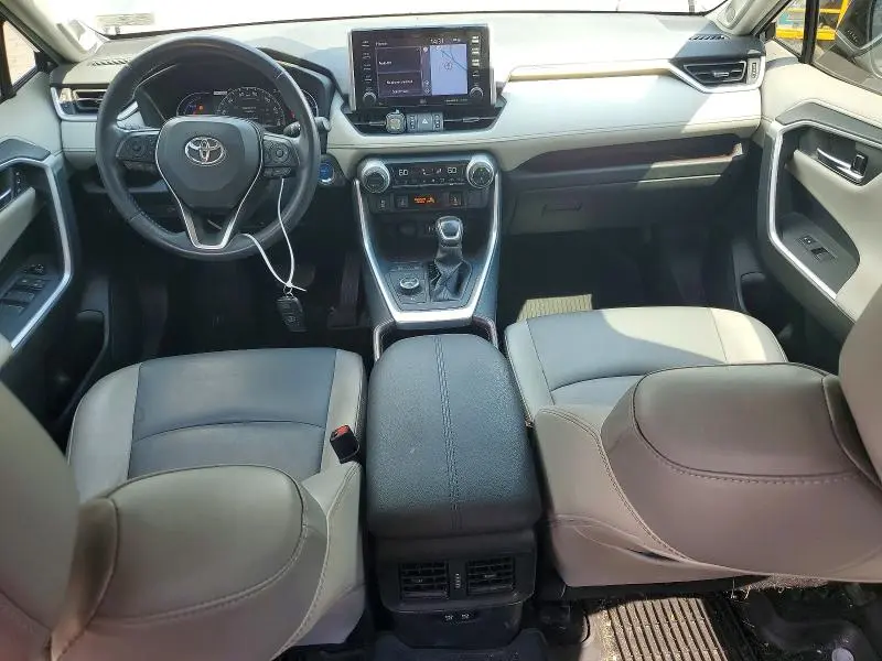 2019 TOYOTA RAV4 LIMITED  