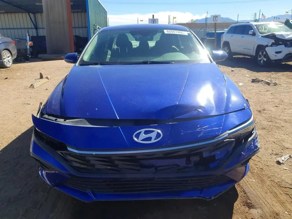 2024 HYUNDAI ELANTRA SEL  