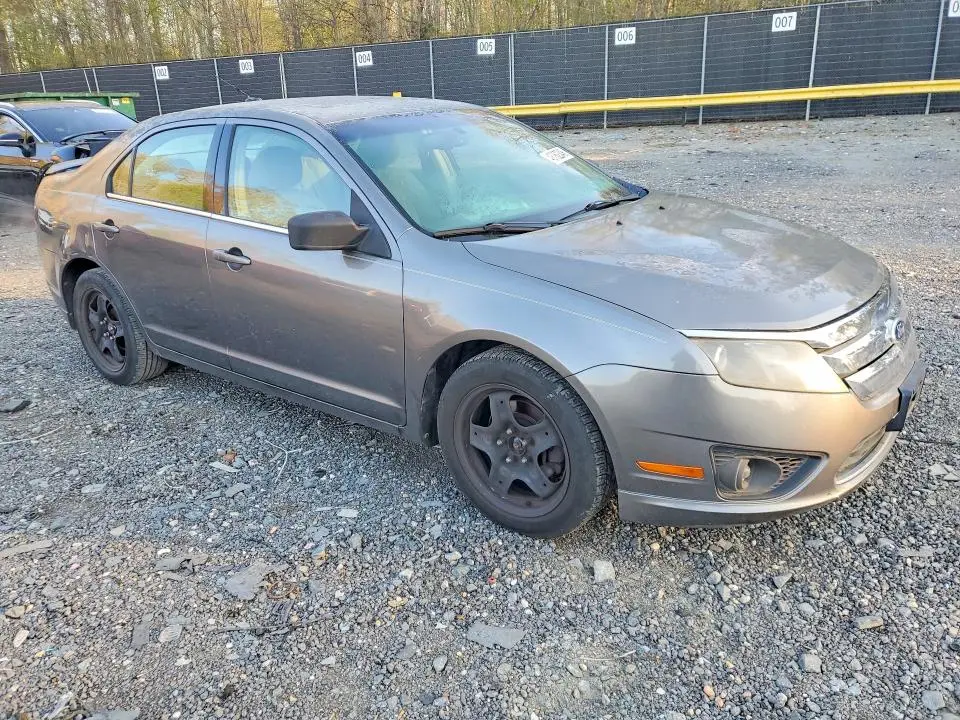 2010 FORD FUSION SE  