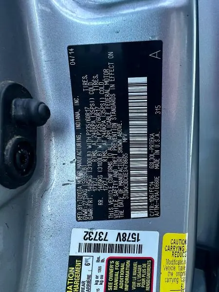2014 TOYOTA SIENNA LE  