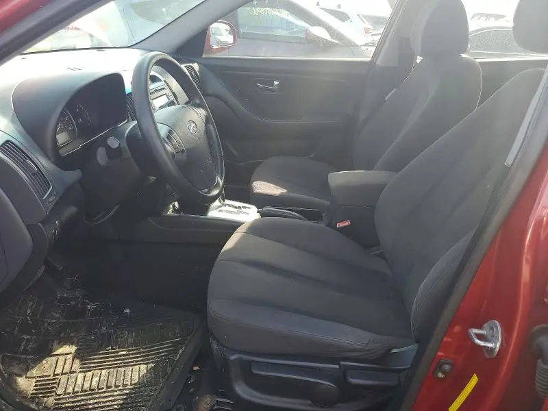 2010 HYUNDAI ELANTRA SE  