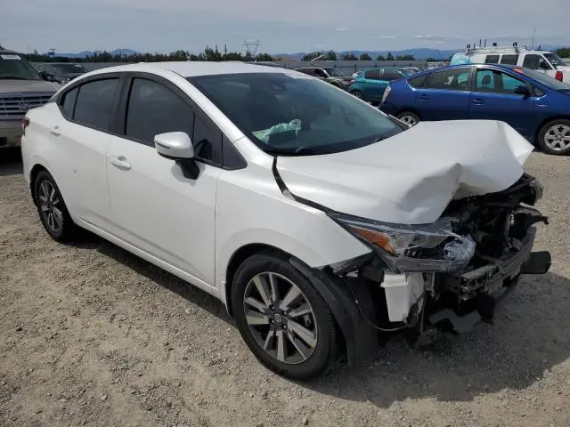 2020 NISSAN VERSA SV  