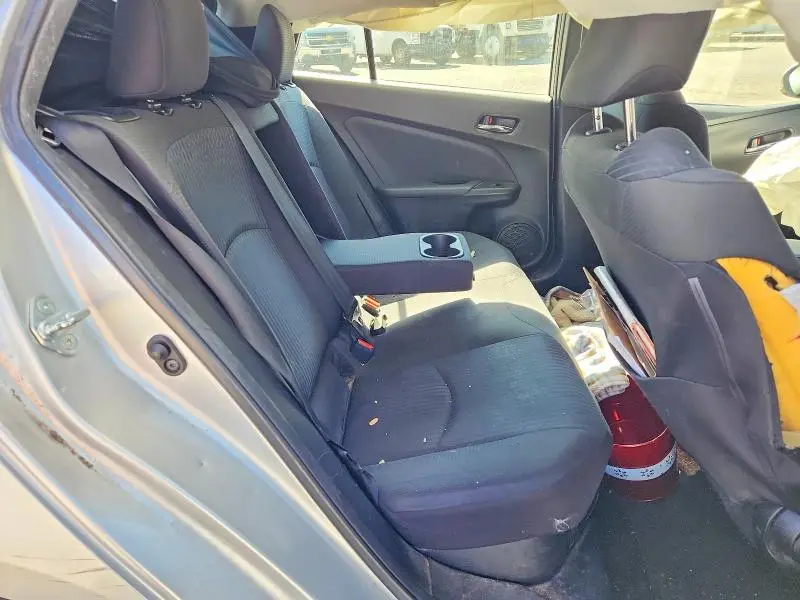 2016 TOYOTA PRIUS TWO  