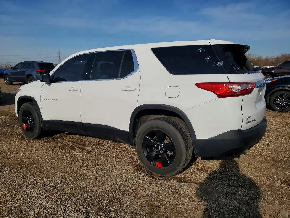 2020 CHEVROLET TRAVERSE LS  