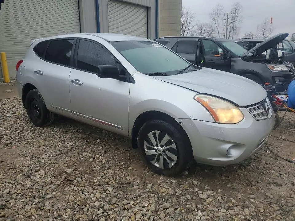 2013 NISSAN ROGUE S  
