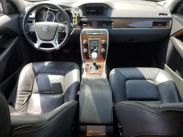 2013 VOLVO XC70 T6  