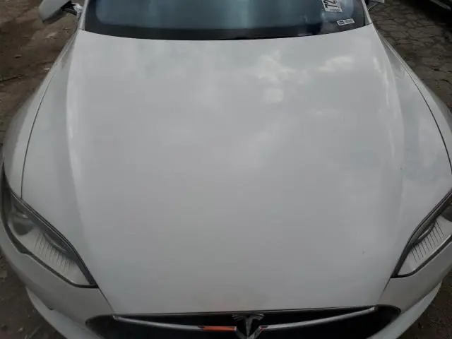 2015 TESLA MODEL S   