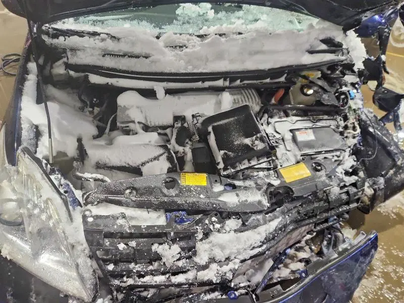 2013 TOYOTA PRIUS TWO  