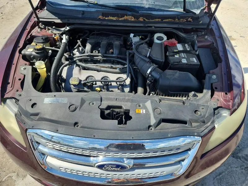 2011 FORD TAURUS SEL  