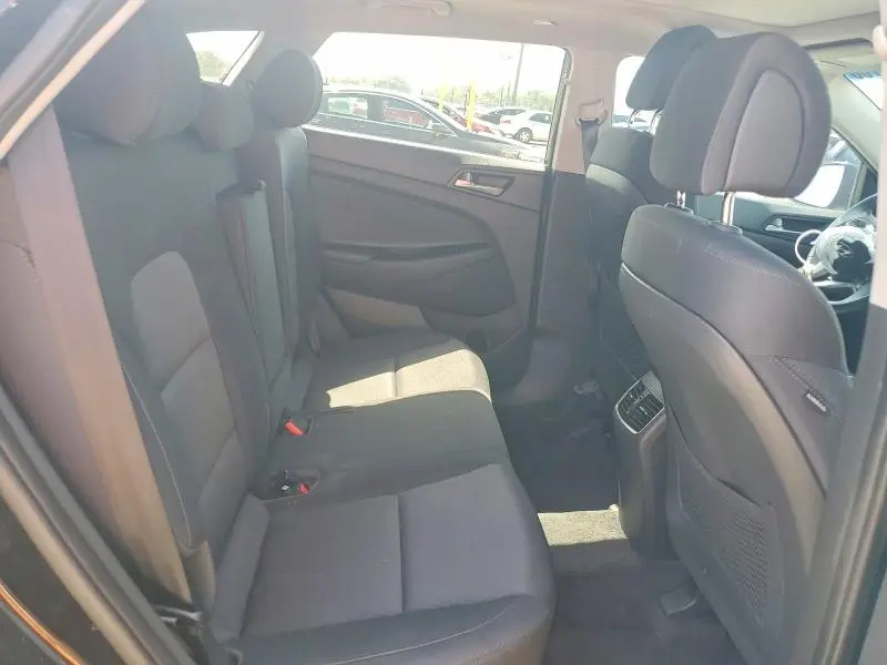 2018 HYUNDAI TUCSON VALUE  