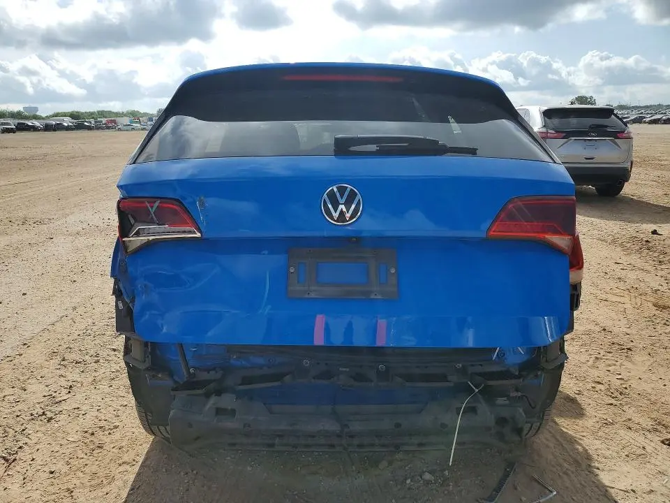 2022 VOLKSWAGEN TAOS SEL  