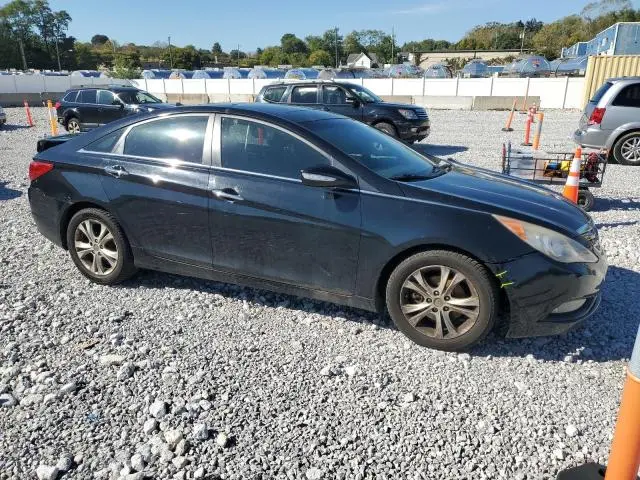 2011 HYUNDAI SONATA SE  