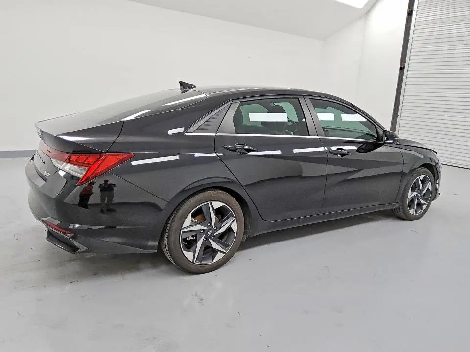 2023 HYUNDAI ELANTRA LIMITED  