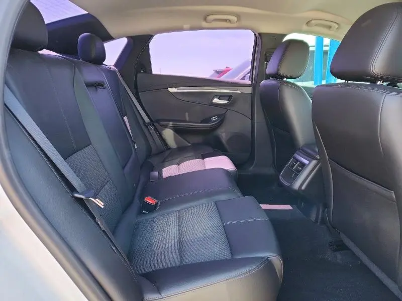 2016 CHEVROLET IMPALA LT  