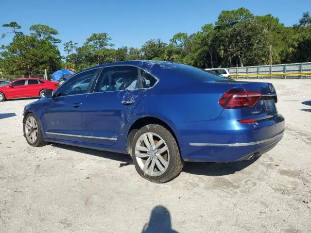 2017 VOLKSWAGEN PASSAT SE  