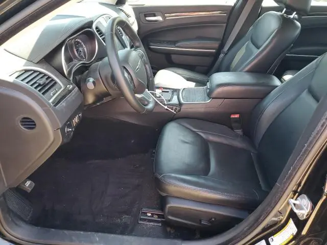 2015 CHRYSLER 300 LIMITED  