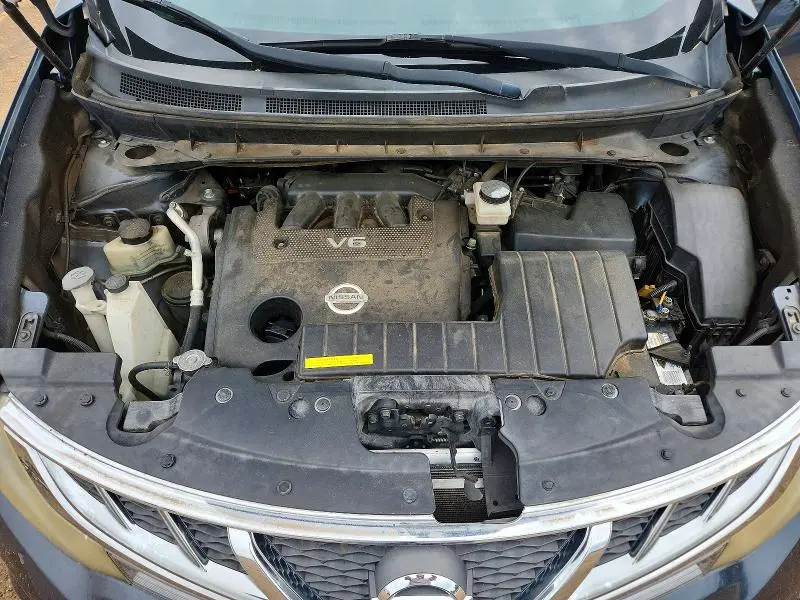 2013 NISSAN MURANO S  