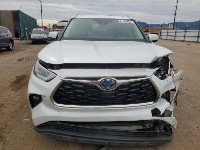 2022 TOYOTA HIGHLANDER HYBRID PLATINUM  