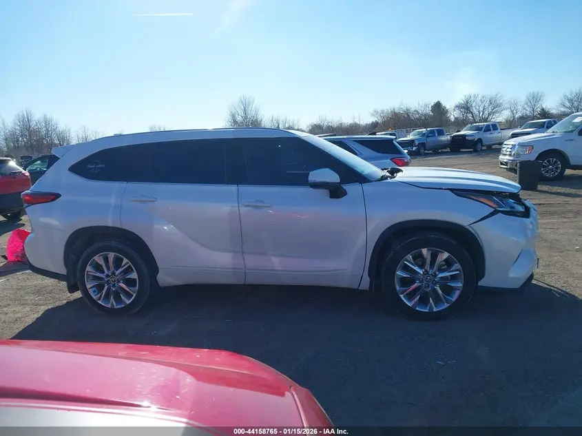 2020 TOYOTA HIGHLANDER LIMITED