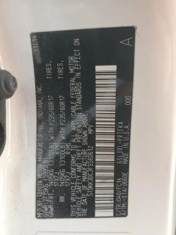 2015 TOYOTA SIENNA LE  