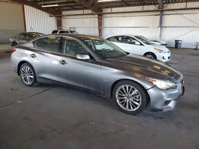 2018 INFINITI Q50 LUXE  