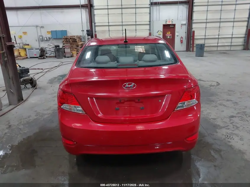 2012 HYUNDAI ACCENT GLS