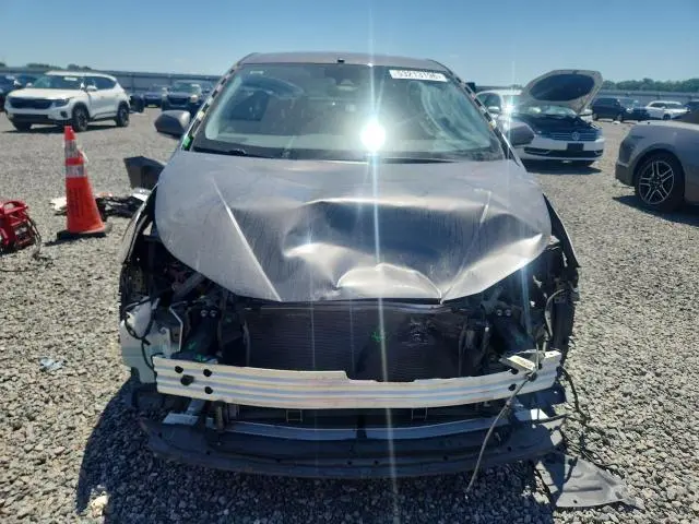 2019 TOYOTA PRIUS XLE  