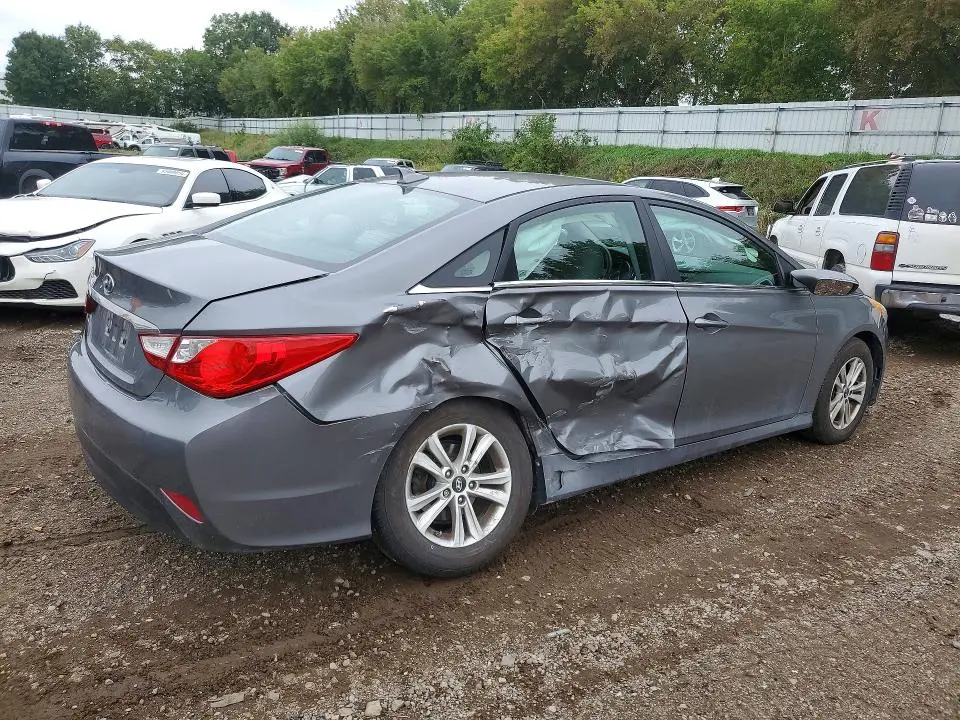 2014 HYUNDAI SONATA GLS  
